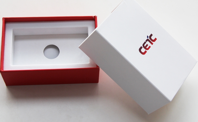 科技创造未来：电子产品包装盒