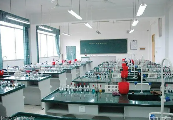 中學化學實驗室實驗臺