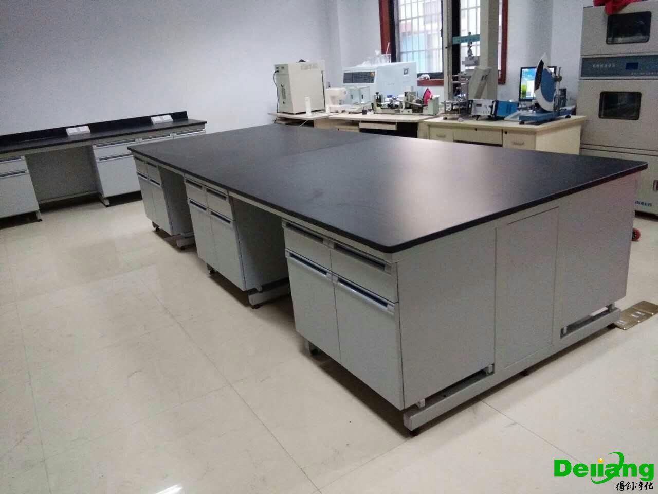 實(shí)驗(yàn)櫥